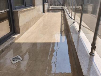 За нас 26 За нас, Хидростоп