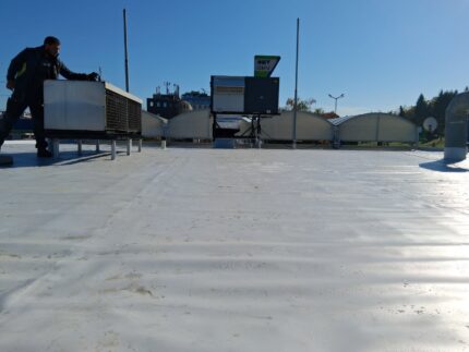 Ремонт на плоски покриви на бизнес сгради 7 Ремонт на плоски покриви на бизнес сгради, Хидростоп