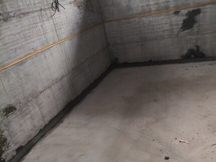 Спиране на активни течове в мазе на новопостроена сграда в гр. Банкя 16 Спиране на активни течове в мазе на новопостроена сграда в гр. Банкя, Хидростоп