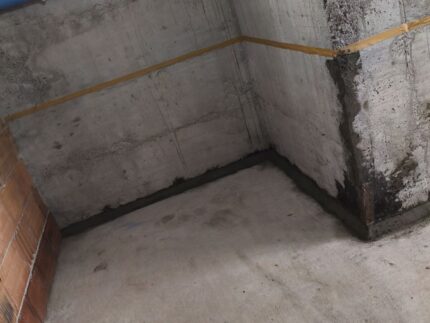 Спиране на активни течове в мазе на новопостроена сграда в гр. Банкя 17 Спиране на активни течове в мазе на новопостроена сграда в гр. Банкя, Хидростоп