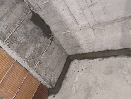 Спиране на активни течове в мазе на новопостроена сграда в гр. Банкя 19 Спиране на активни течове в мазе на новопостроена сграда в гр. Банкя, Хидростоп