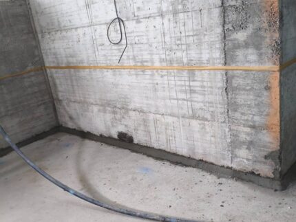 Спиране на активни течове в мазе на новопостроена сграда в гр. Банкя 11 Спиране на активни течове в мазе на новопостроена сграда в гр. Банкя, Хидростоп