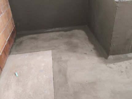 Спиране на активни течове в мазе на новопостроена сграда в гр. Банкя 27 Спиране на активни течове в мазе на новопостроена сграда в гр. Банкя, Хидростоп