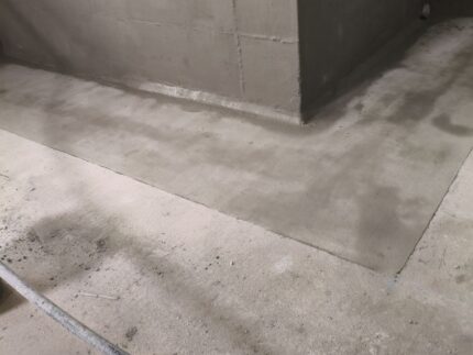 Спиране на активни течове в мазе на новопостроена сграда в гр. Банкя 28 Спиране на активни течове в мазе на новопостроена сграда в гр. Банкя, Хидростоп