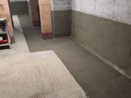 Спиране на активни течове в мазе на новопостроена сграда в гр. Банкя 37 Спиране на активни течове в мазе на новопостроена сграда в гр. Банкя, Хидростоп