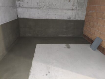 Спиране на активни течове в мазе на новопостроена сграда в гр. Банкя 38 Спиране на активни течове в мазе на новопостроена сграда в гр. Банкя, Хидростоп