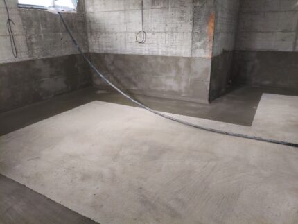 Спиране на активни течове в мазе на новопостроена сграда в гр. Банкя 33 Спиране на активни течове в мазе на новопостроена сграда в гр. Банкя, Хидростоп