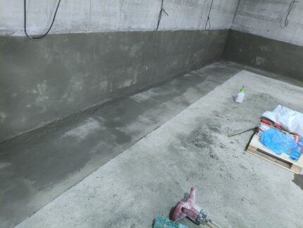 Спиране на активни течове в мазе на новопостроена сграда в гр. Банкя 31 Спиране на активни течове в мазе на новопостроена сграда в гр. Банкя, Хидростоп