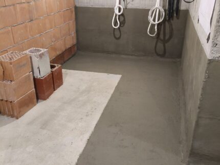 Спиране на активни течове в мазе на новопостроена сграда в гр. Банкя 36 Спиране на активни течове в мазе на новопостроена сграда в гр. Банкя, Хидростоп